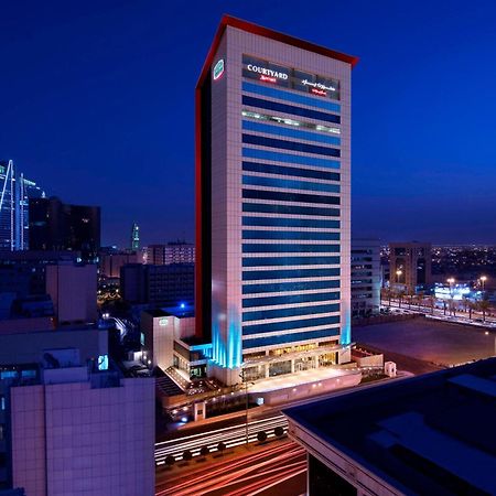 Отель Courtyard By Marriott Riyadh Olaya Экстерьер фото