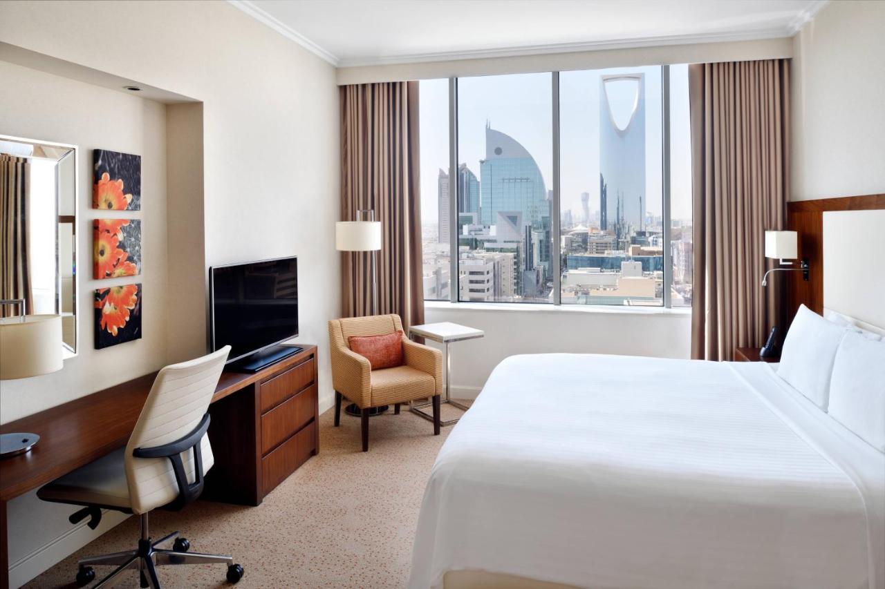 Courtyard By Marriott Riyadh Olaya Экстерьер фото