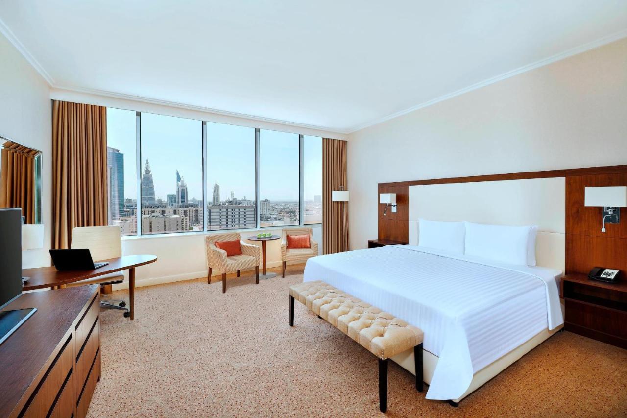Courtyard By Marriott Riyadh Olaya Экстерьер фото