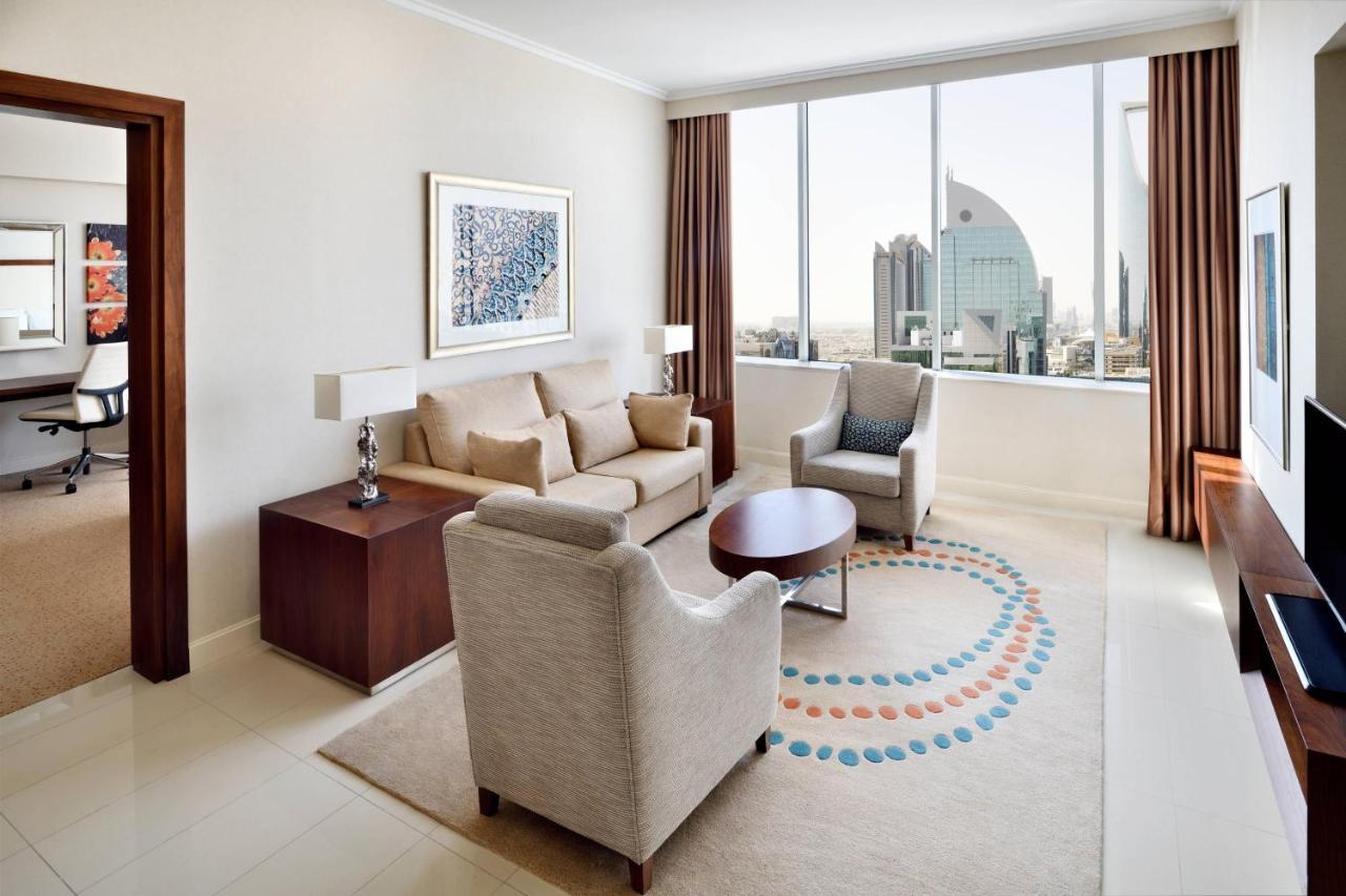 Courtyard By Marriott Riyadh Olaya Экстерьер фото