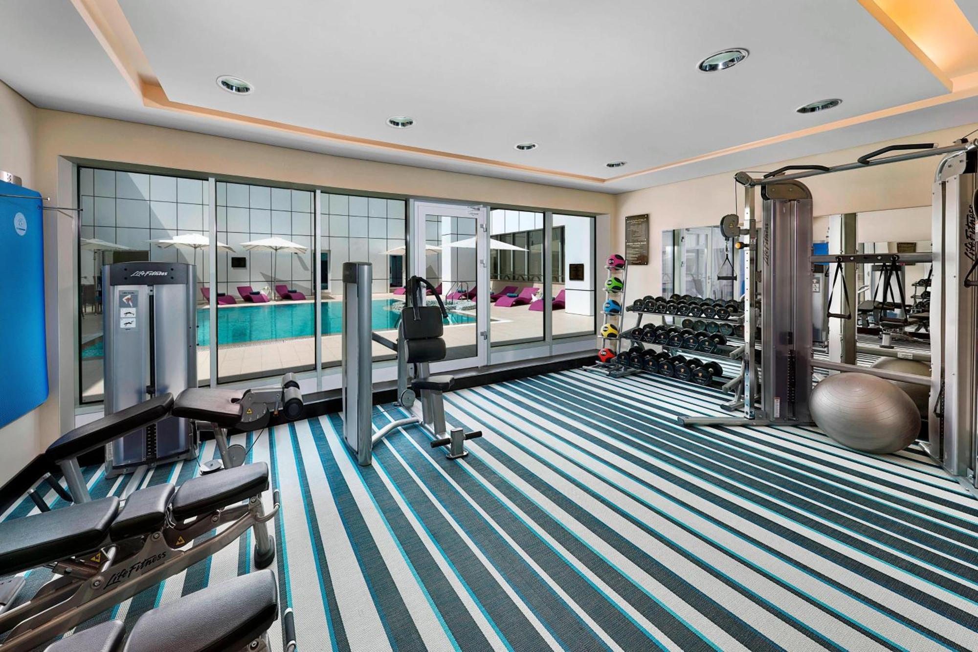 Courtyard By Marriott Riyadh Olaya Экстерьер фото