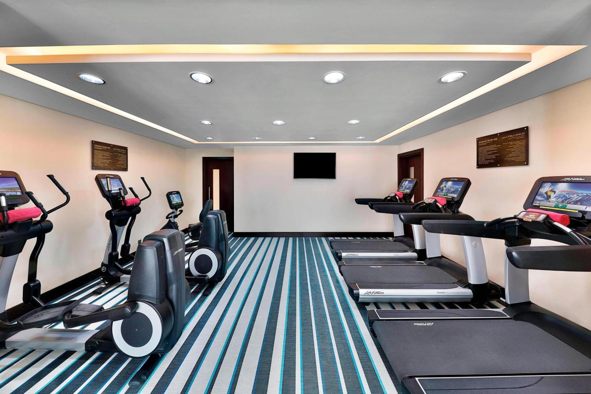 Courtyard By Marriott Riyadh Olaya Экстерьер фото
