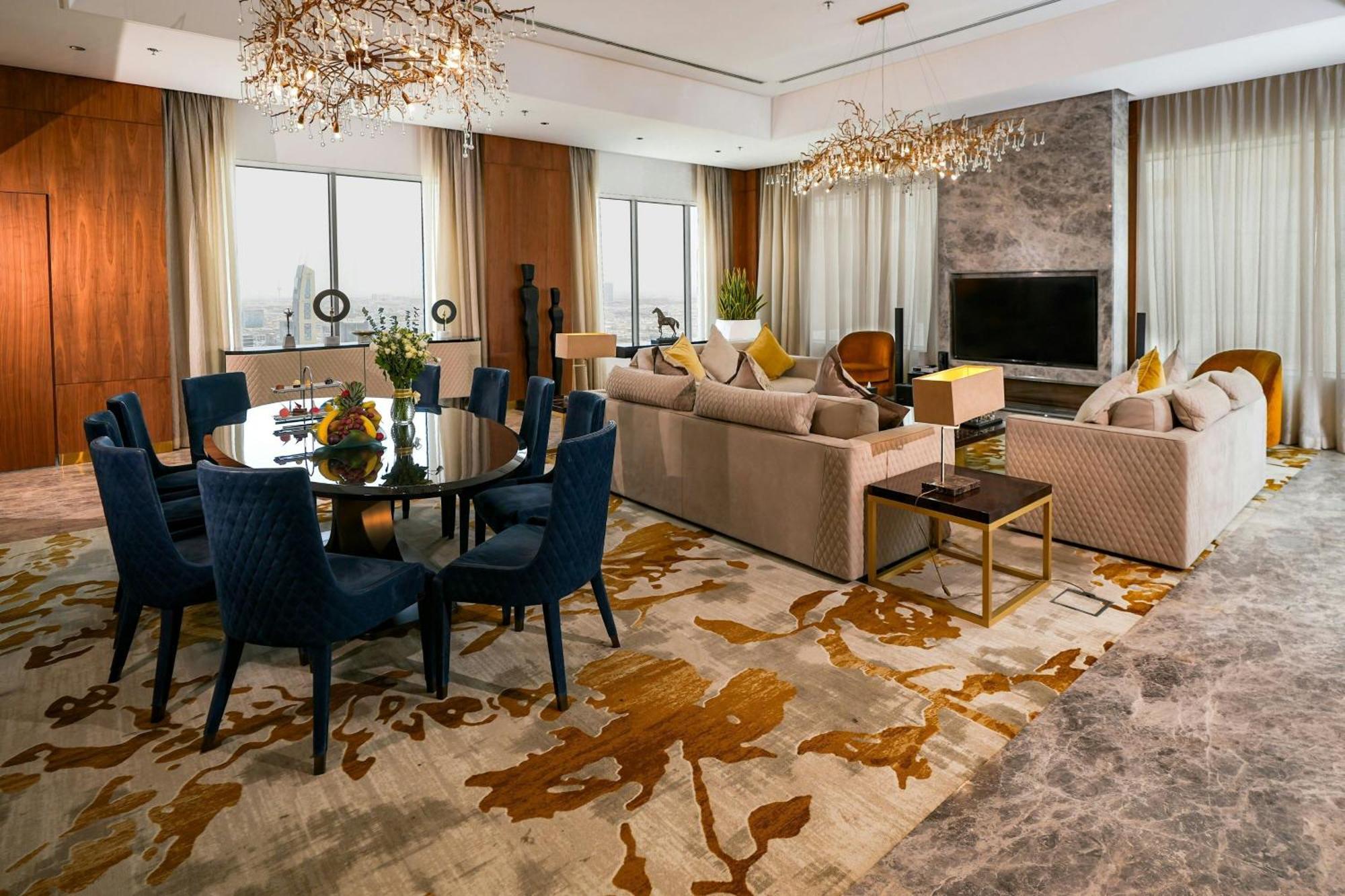 Courtyard By Marriott Riyadh Olaya Экстерьер фото